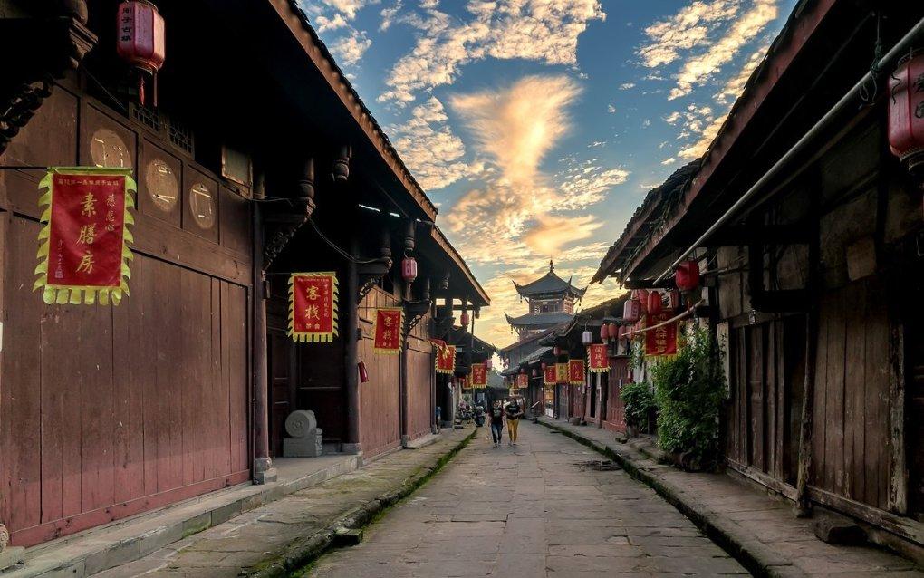 发现周末深圳本地有没有哪里好玩推荐？的交流平台